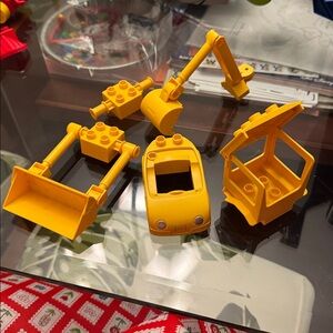 Lego Duplo yellow MISC